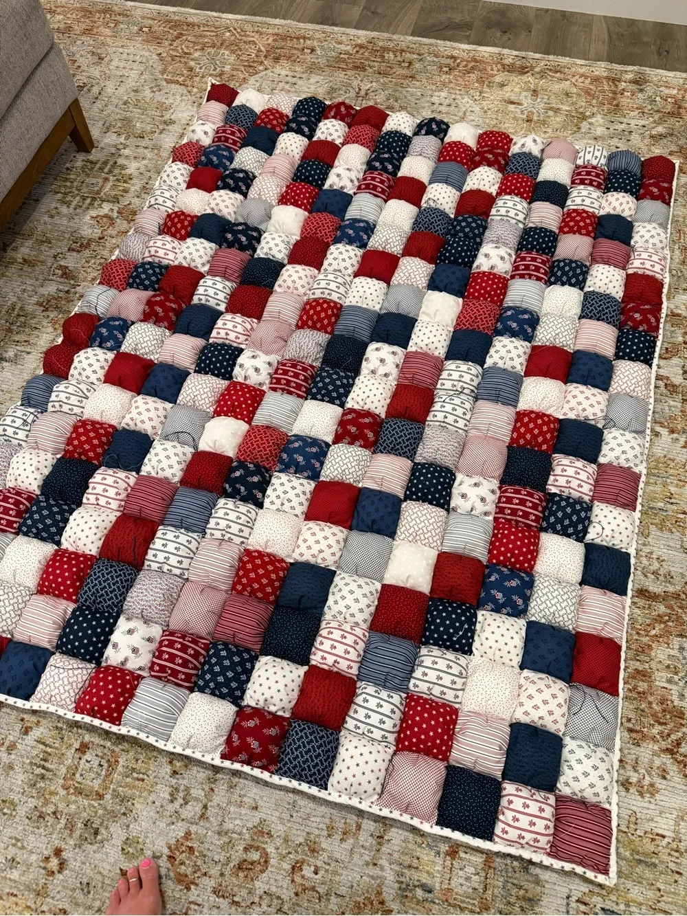 Handmade Puff Quilt - Navy, Red & White